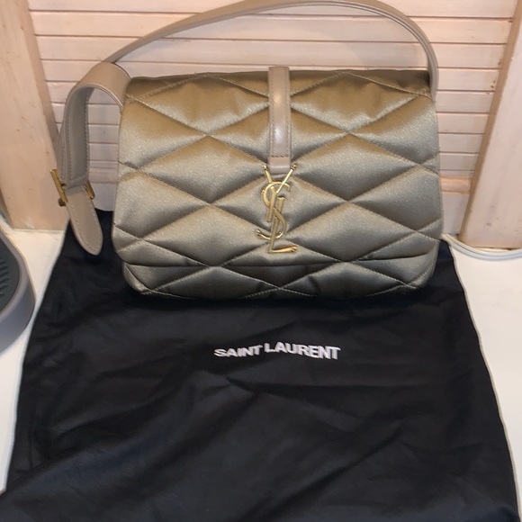 NWT YSL Bag comes with All Inclusive No Box FIRM - Picture 12 of 15
